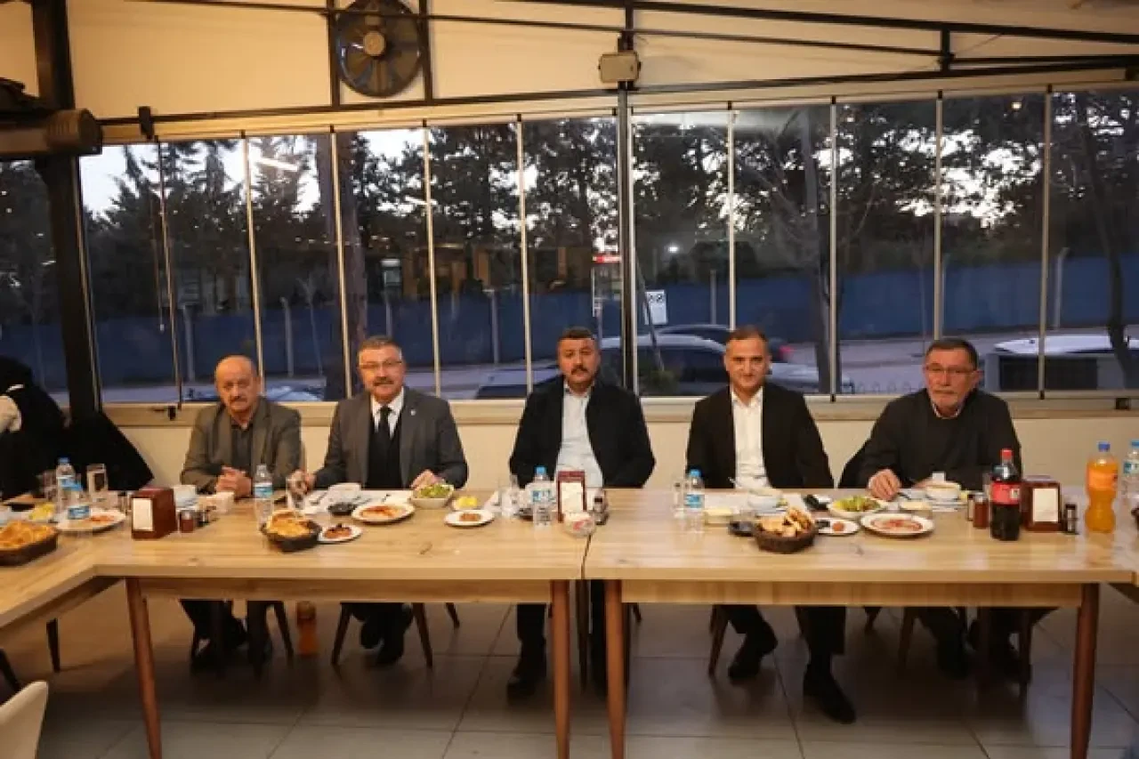 Oda Başkanları İftarda Bir Araya Geldi 1