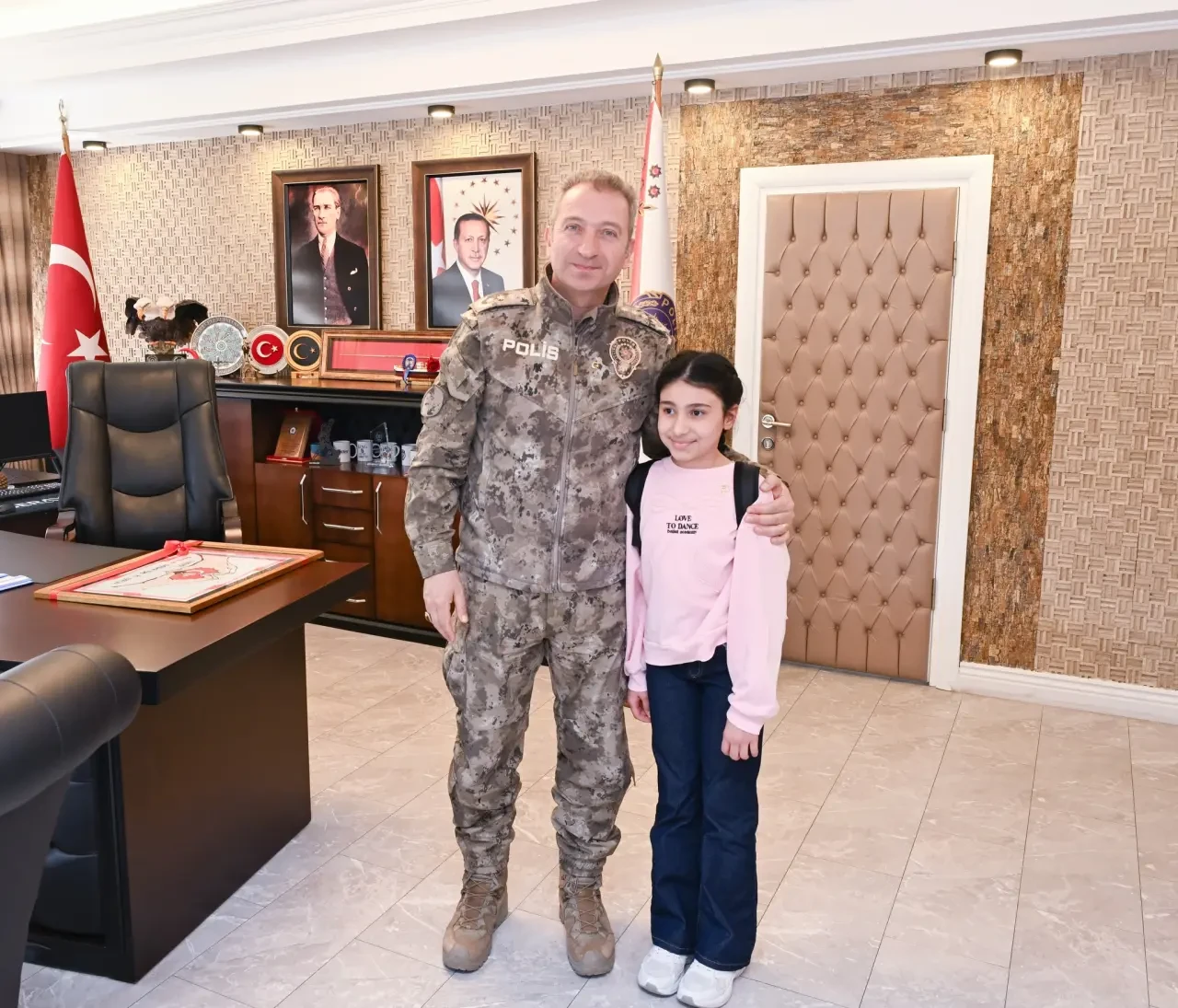 Amasya’da Minik Yürekten Büyük Hediye 1