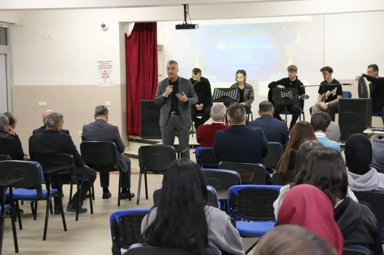 Merzifon’da İftar Sofrasında Eğitim 4