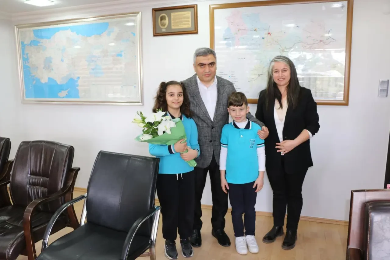 Merzifon Kaymakamlığında Minik Misafirler! 2