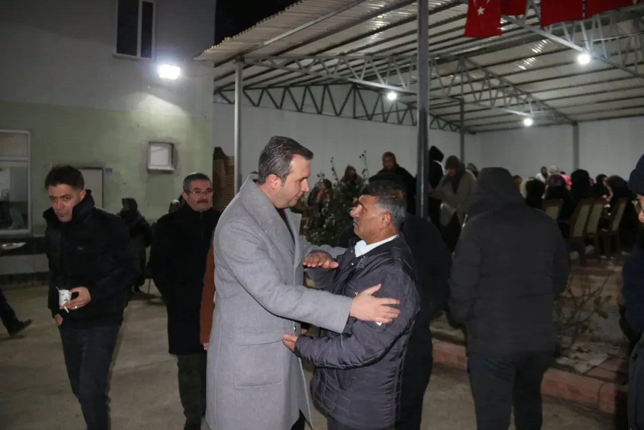 Başkan Uzun, Akören’de Hemşehrilerle İftar Yaptı 2