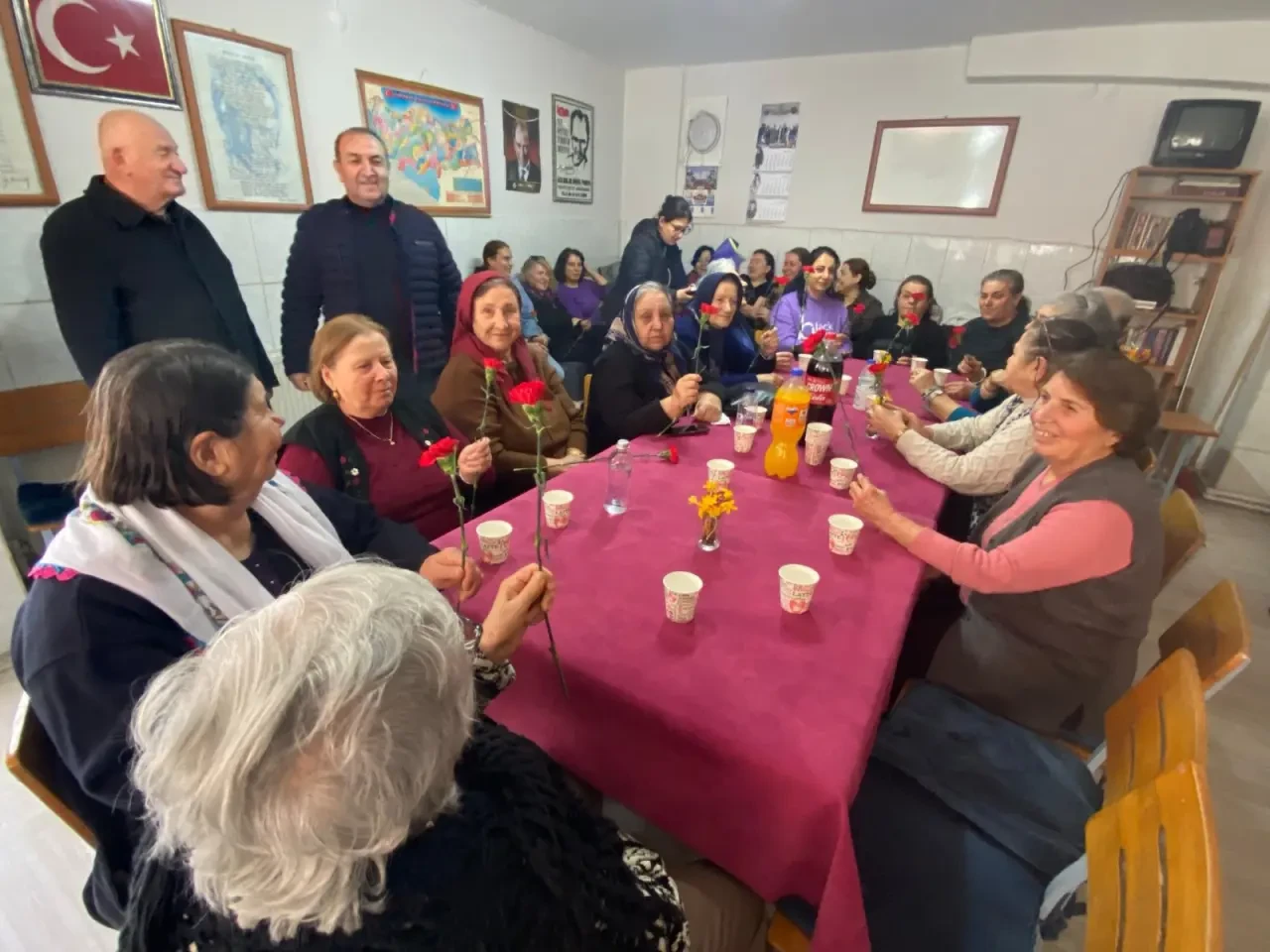 Kadınlara Çiğdemli Kutlama 5