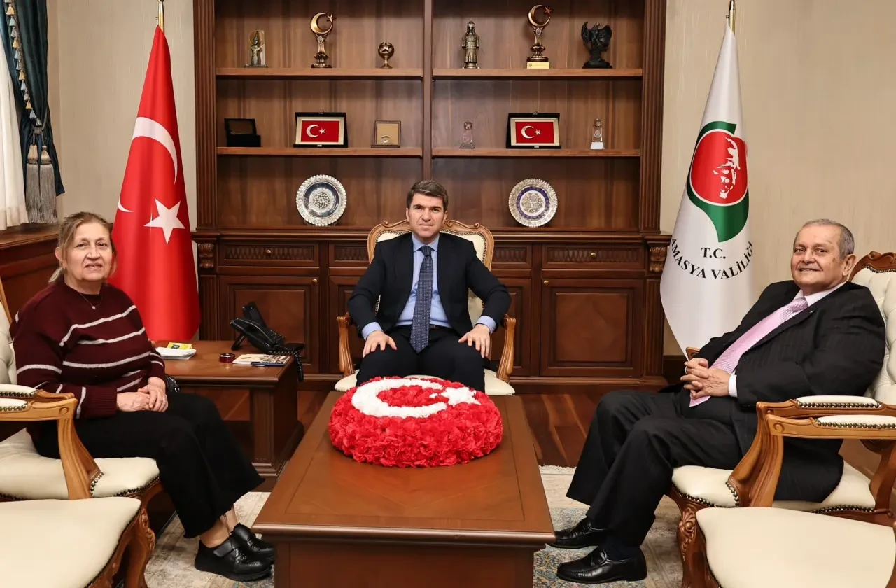 Amasya Valisi Önder Bakan’a Ziyaretçi Yoğunluğu 2