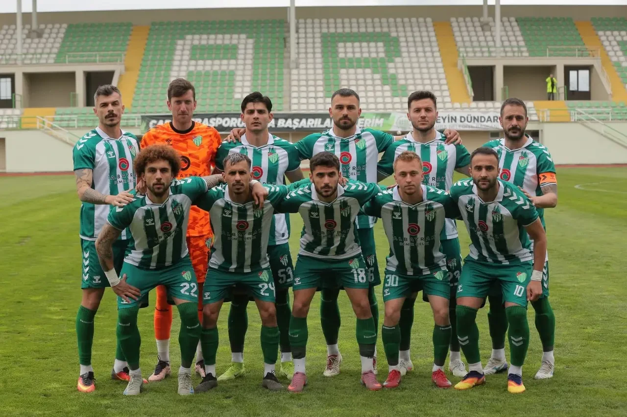 Merzifonspor’un İşi Mucizelere Kaldı 1
