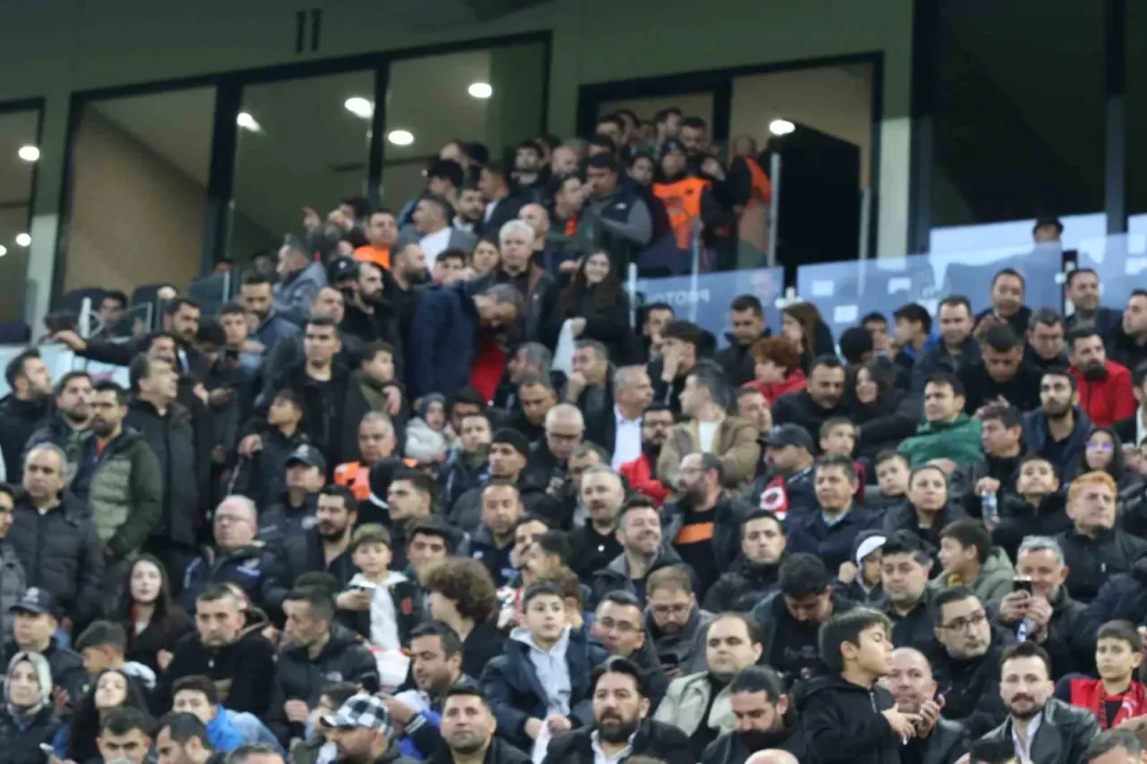 Galatasaray 3 Puanı Aldı, Farkı Açtı! 4