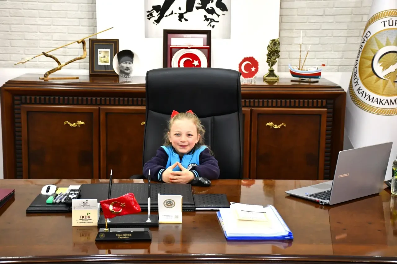 Gümüşhacıköy’de Minik Melisa Makama Oturdu 1