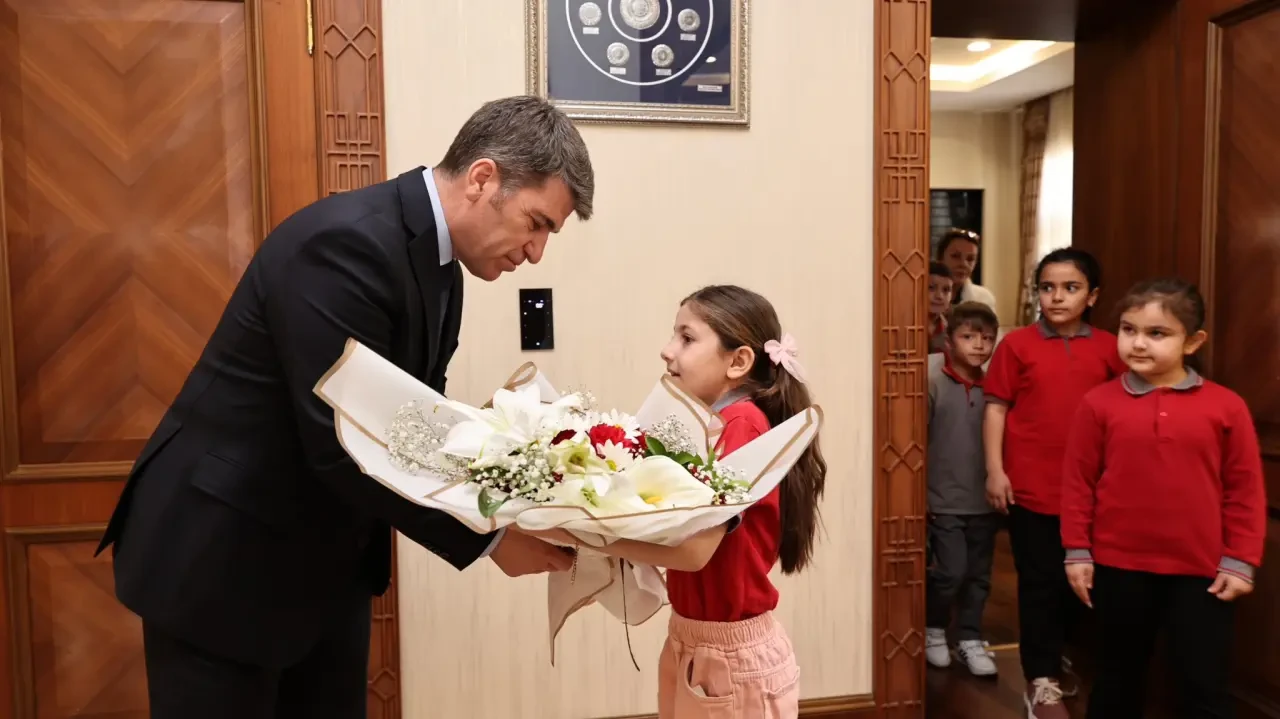 Amasya Valisi Bakan Misafirlerini Ağırladı 6