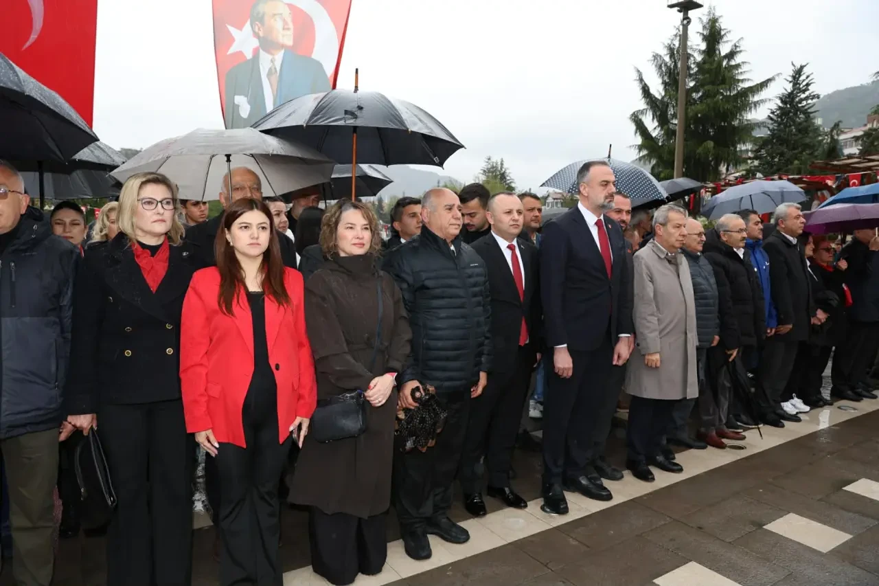 CHP’den 23 Nisan Açıklaması: “Çocuklara daha güçlü bir gelecek” 1