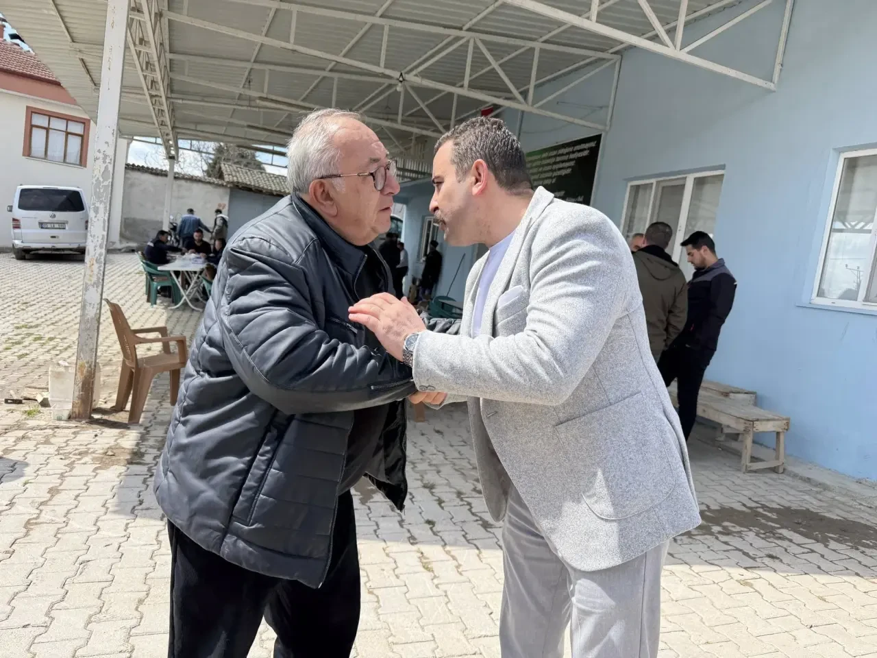 Merzifon Gençleri Karatepe’de Bereket İçin Ellerini Açtı 5