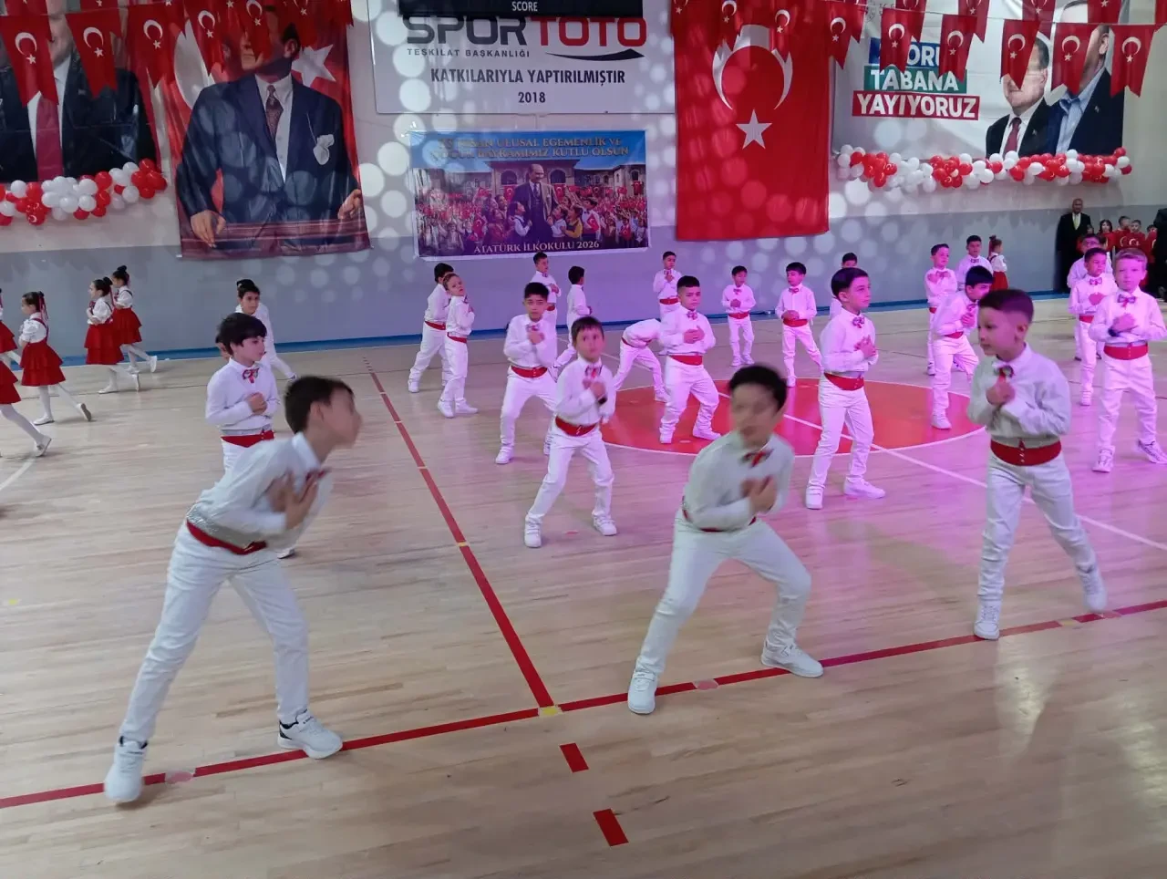 Merzifon’da 23 Nisan Coşkusu: Çocuklar Bayramı Doyasıya Kutladı! 1