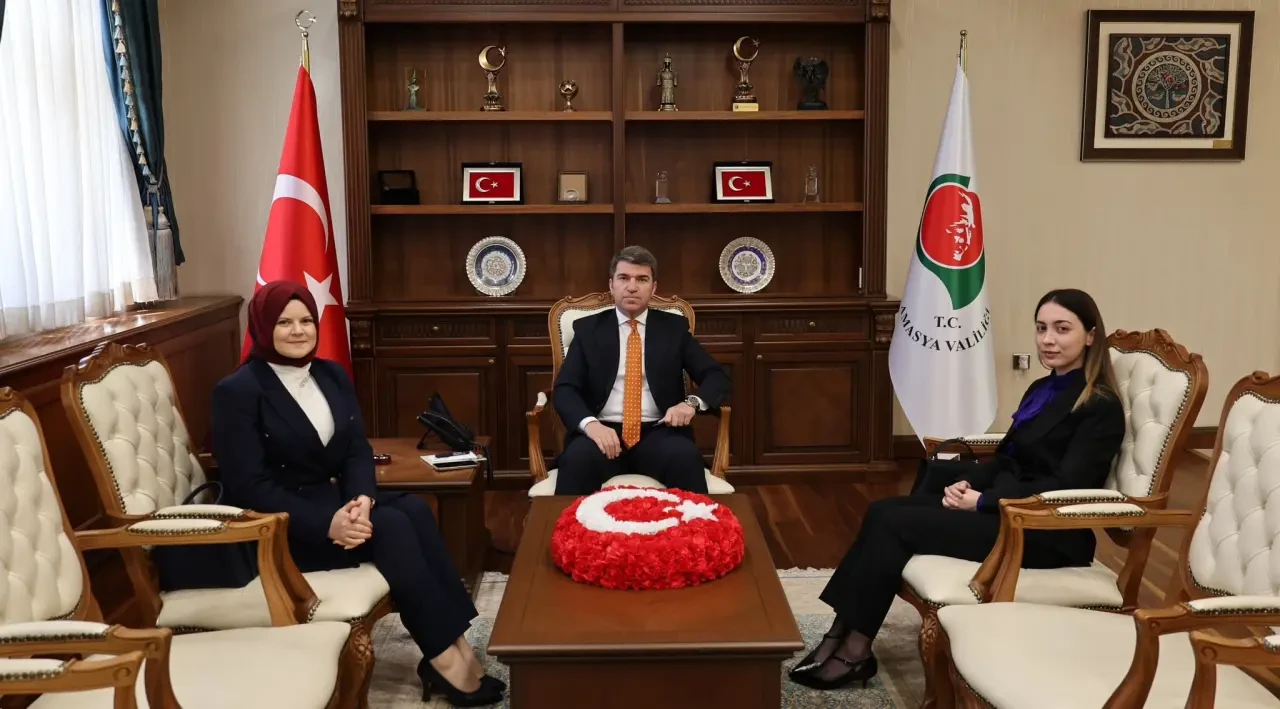 Amasya’da Valilikte Yoğun Ziyaret Trafiği 1