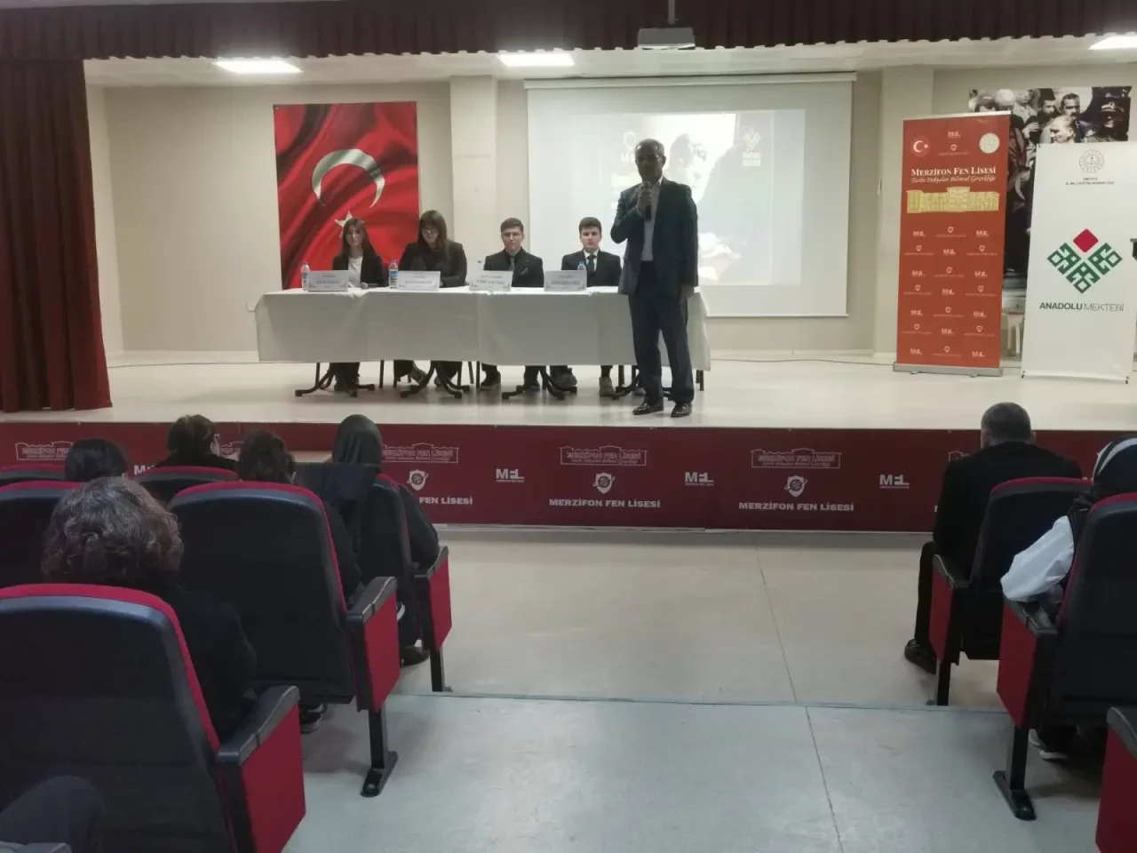 Merzifon’da Edebiyat Sahneye Çıktı 4