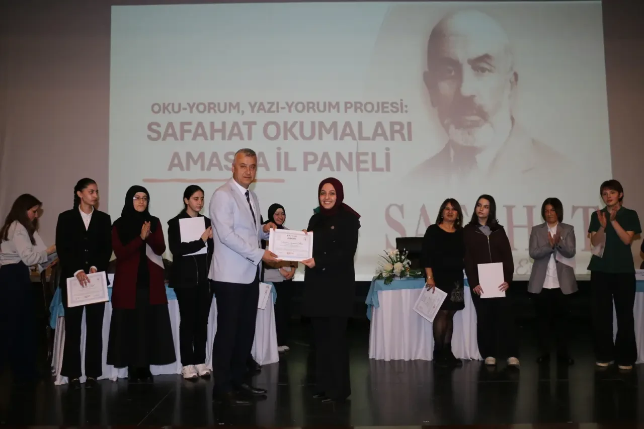 Amasya’da Safahat Paneli 6