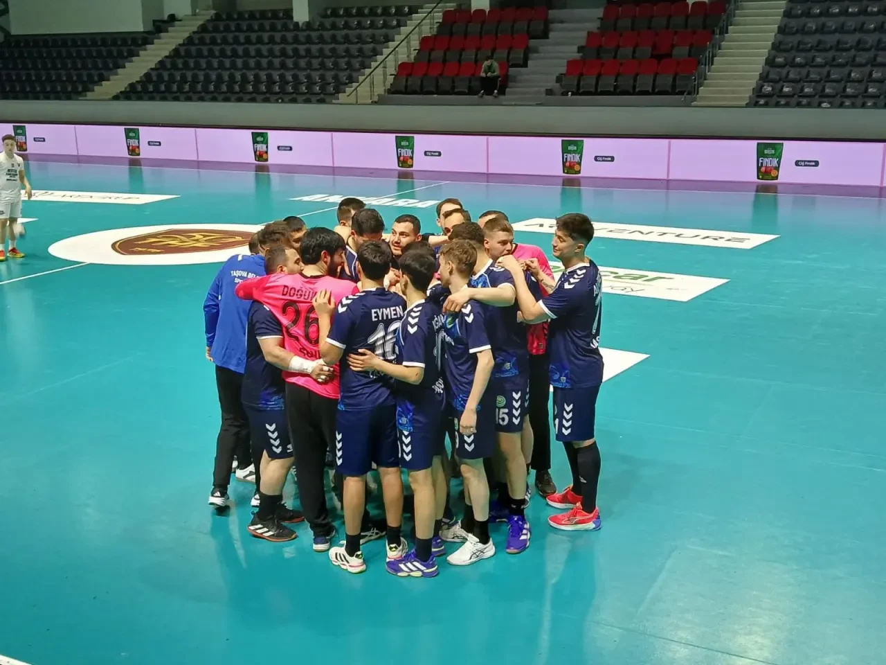 Hentbolda Amasya Rüzgarı: Taşova Belediyesi 1. Lig’e Yükseldi! 1