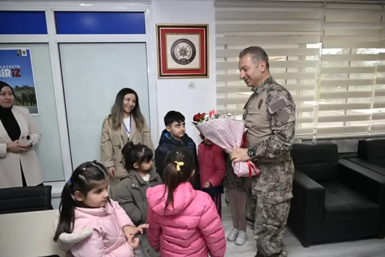 Amasya Emniyette Çocuk Neşesi 2