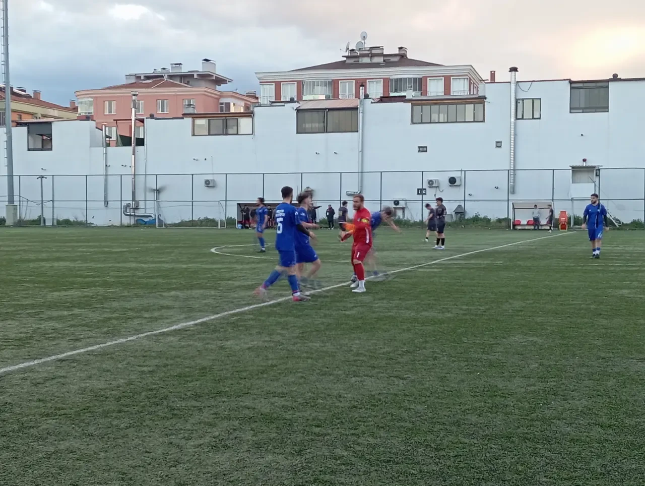 Kartların Havada Uçtuğu Maçın Kazananı Merzifon Belediyespor Oldu 2