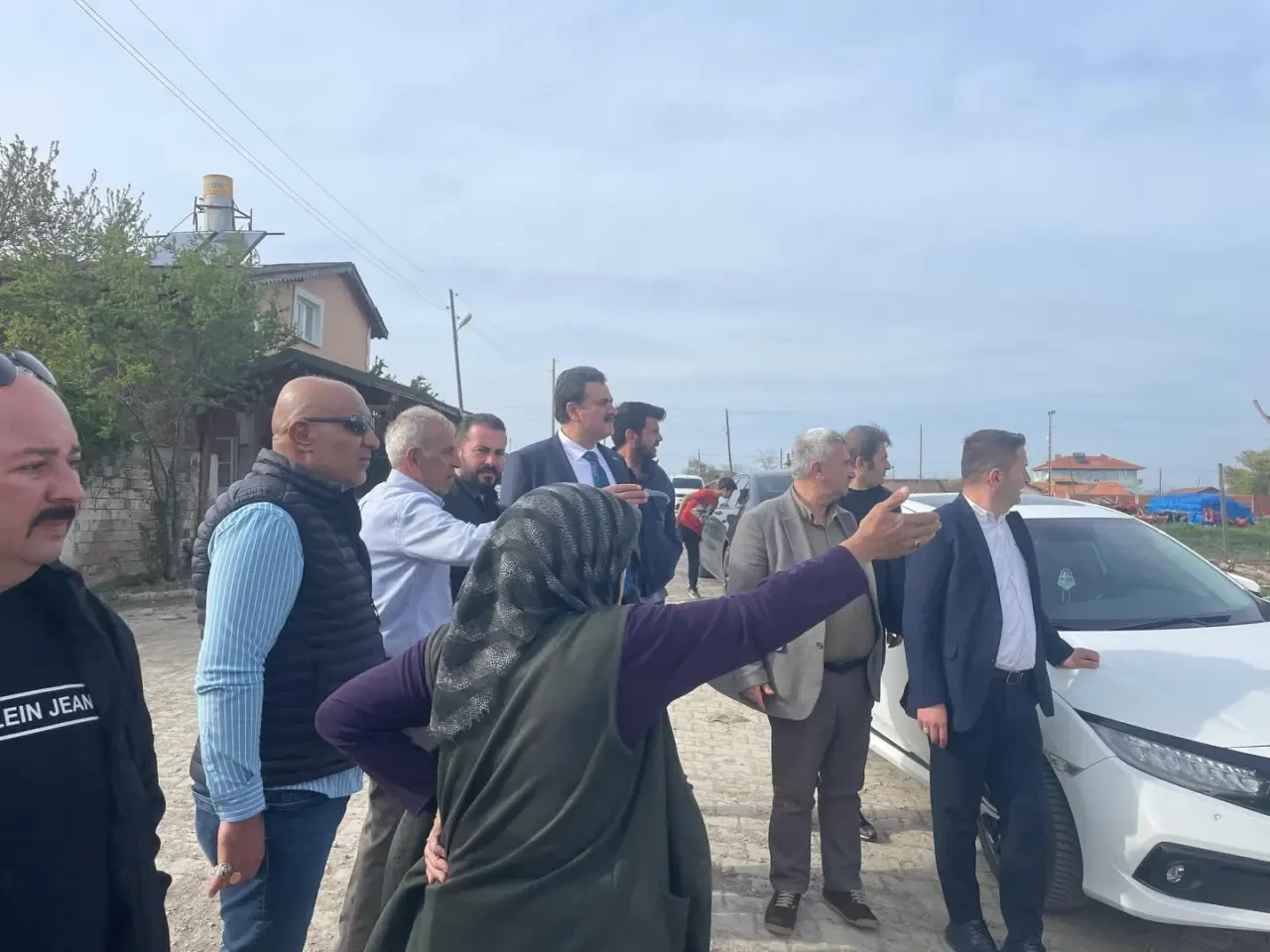 Vekil İpek Suluova’da Sahada 4