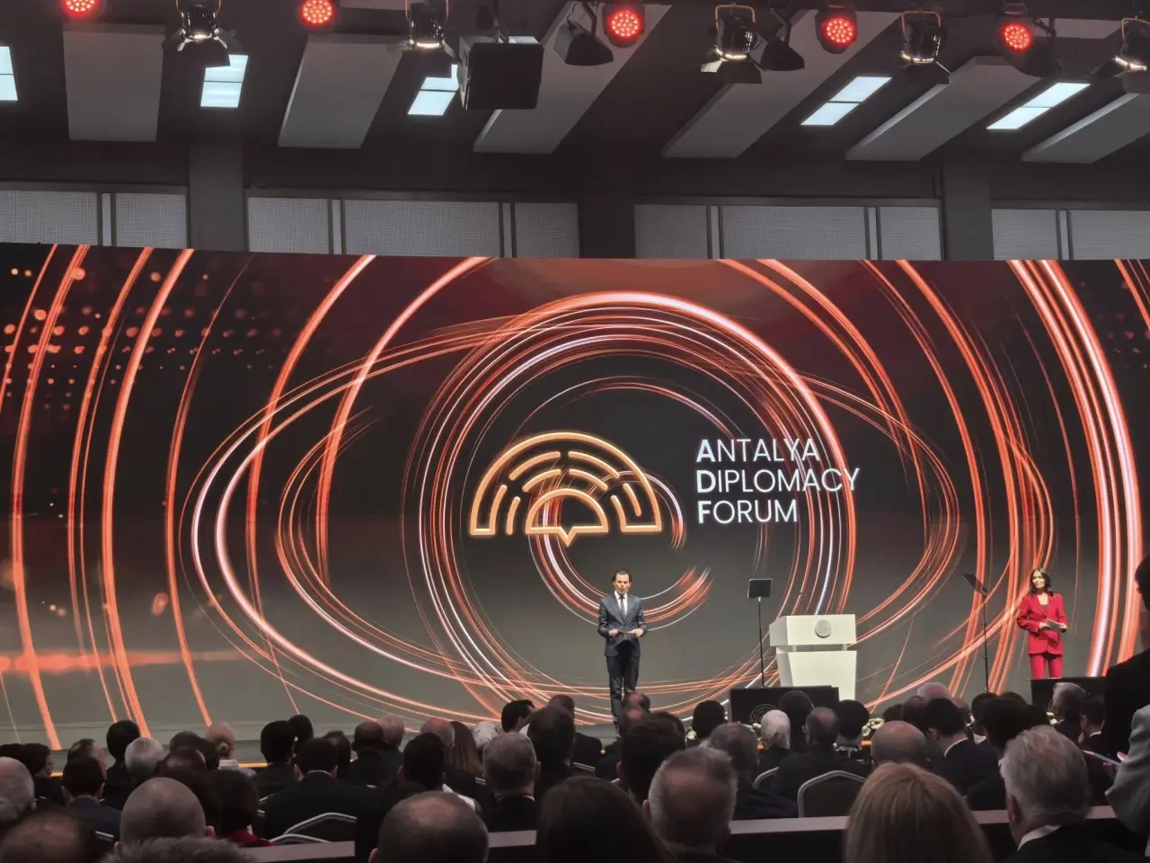 Çilez: “Dünya Diplomasiye Muhtaç” 2