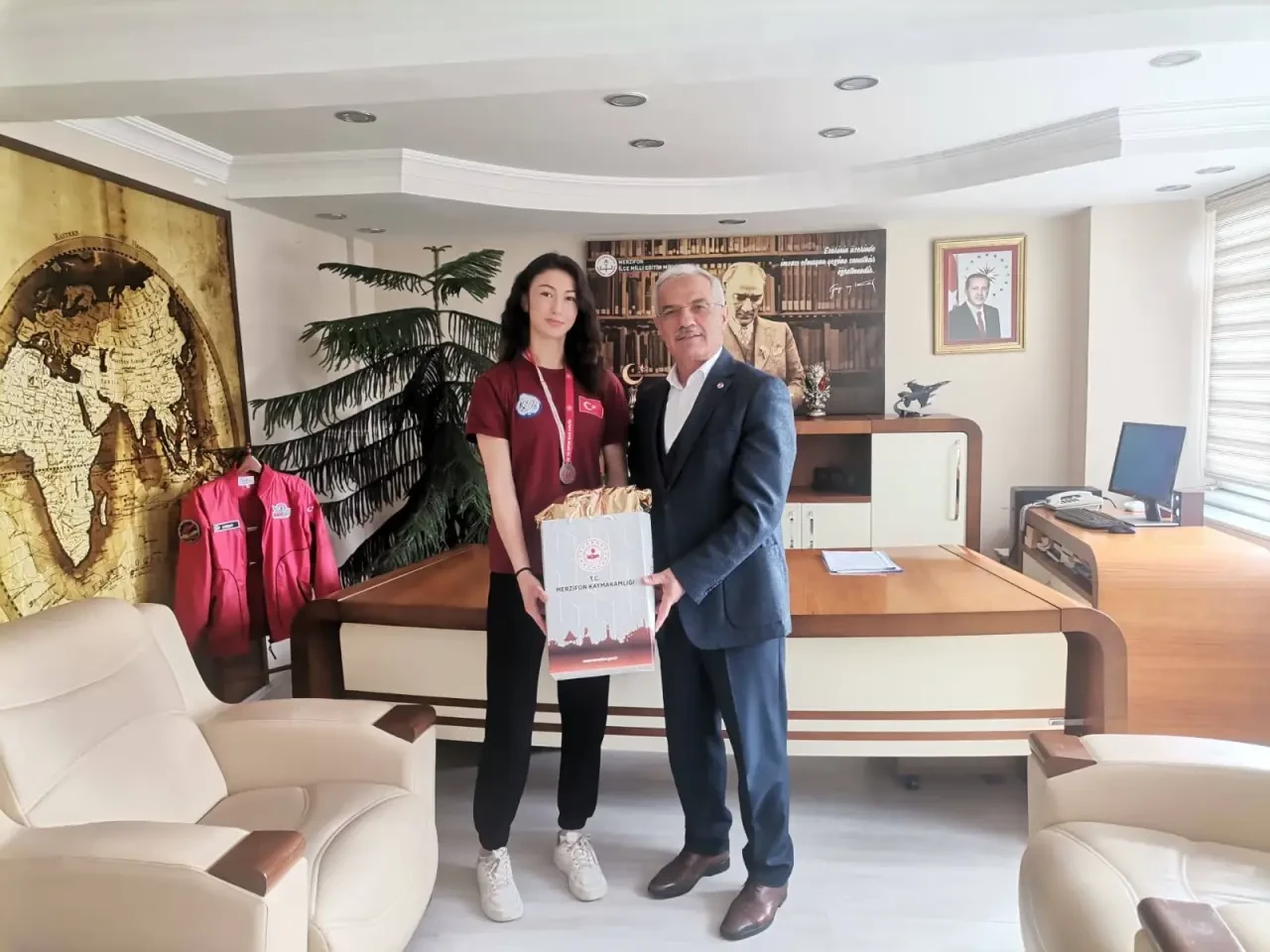 Merzifonlu Kızlardan Halterde Türkiye Dereceleri! 2