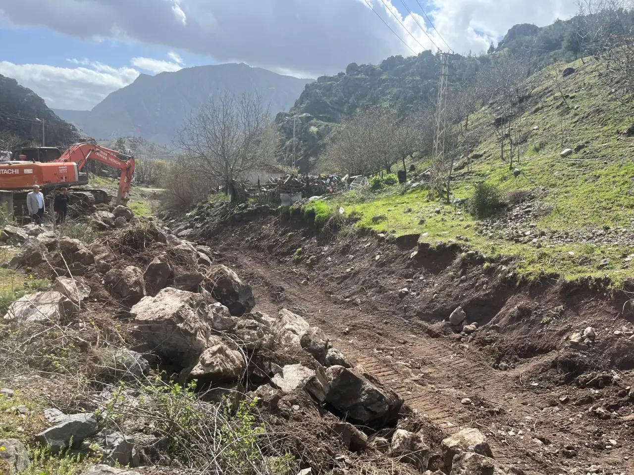 Amasya’da  Dere Islahı Çalışmaları Başladı 1