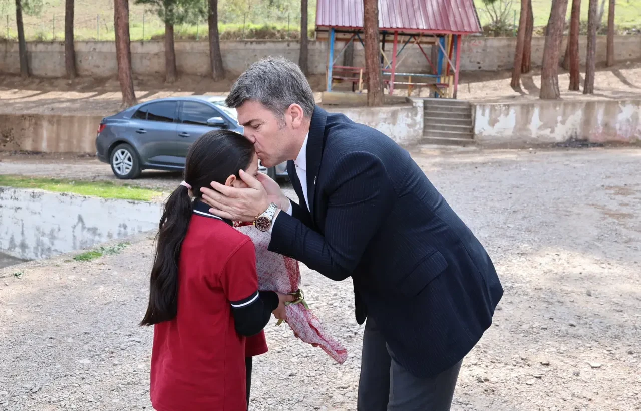 Amasya Valisi Bakan’dan Eğitime Yakın İlgi 1