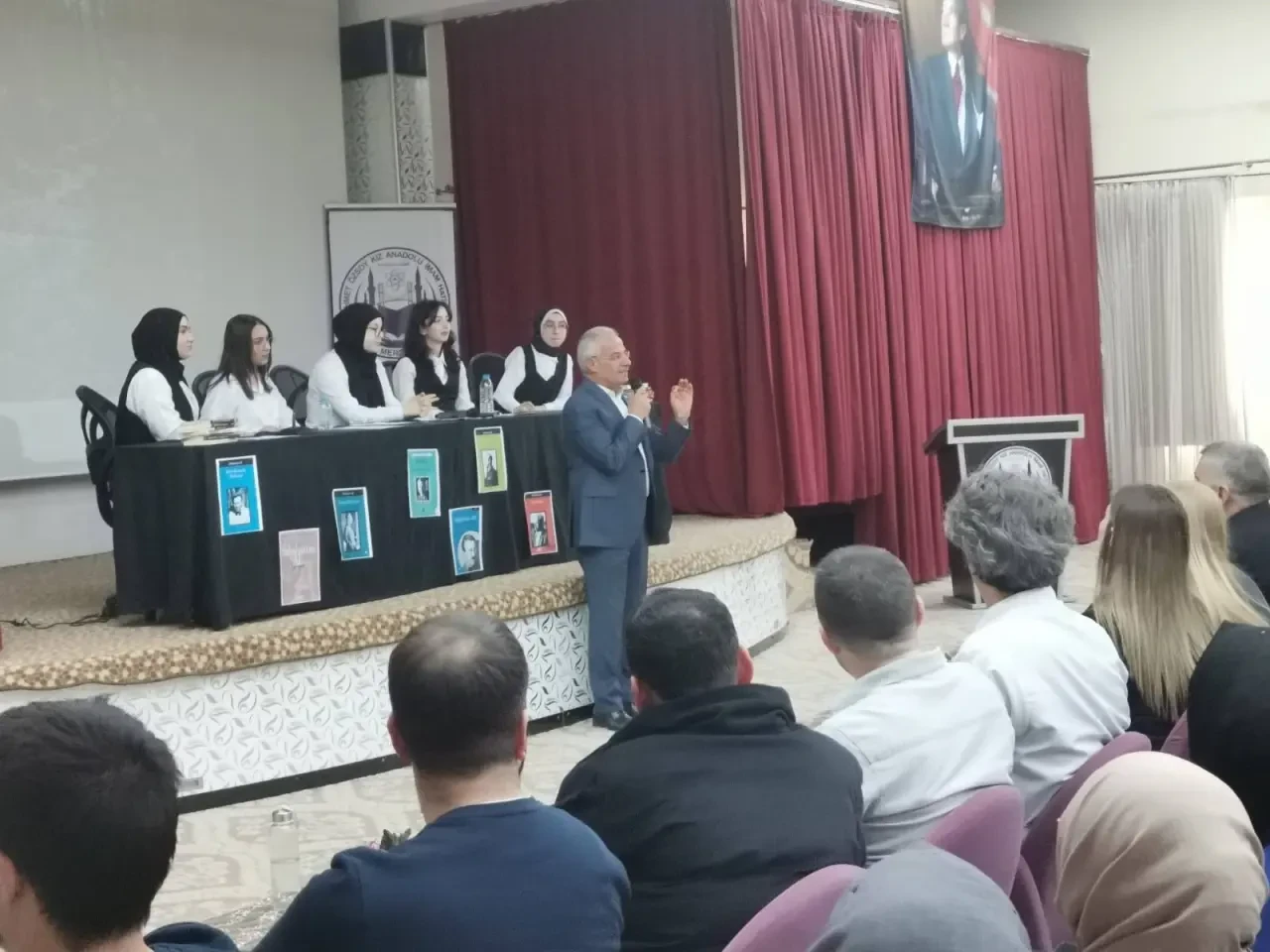 Merzifon’da Edebiyat Sahneye Çıktı 5