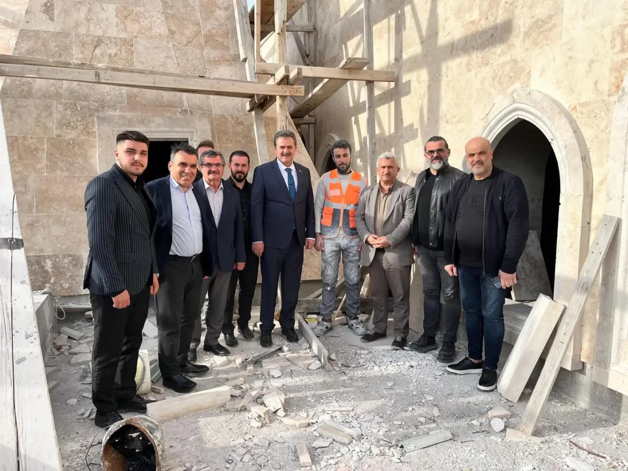 Vekil İpek Suluova’da Sahada 1