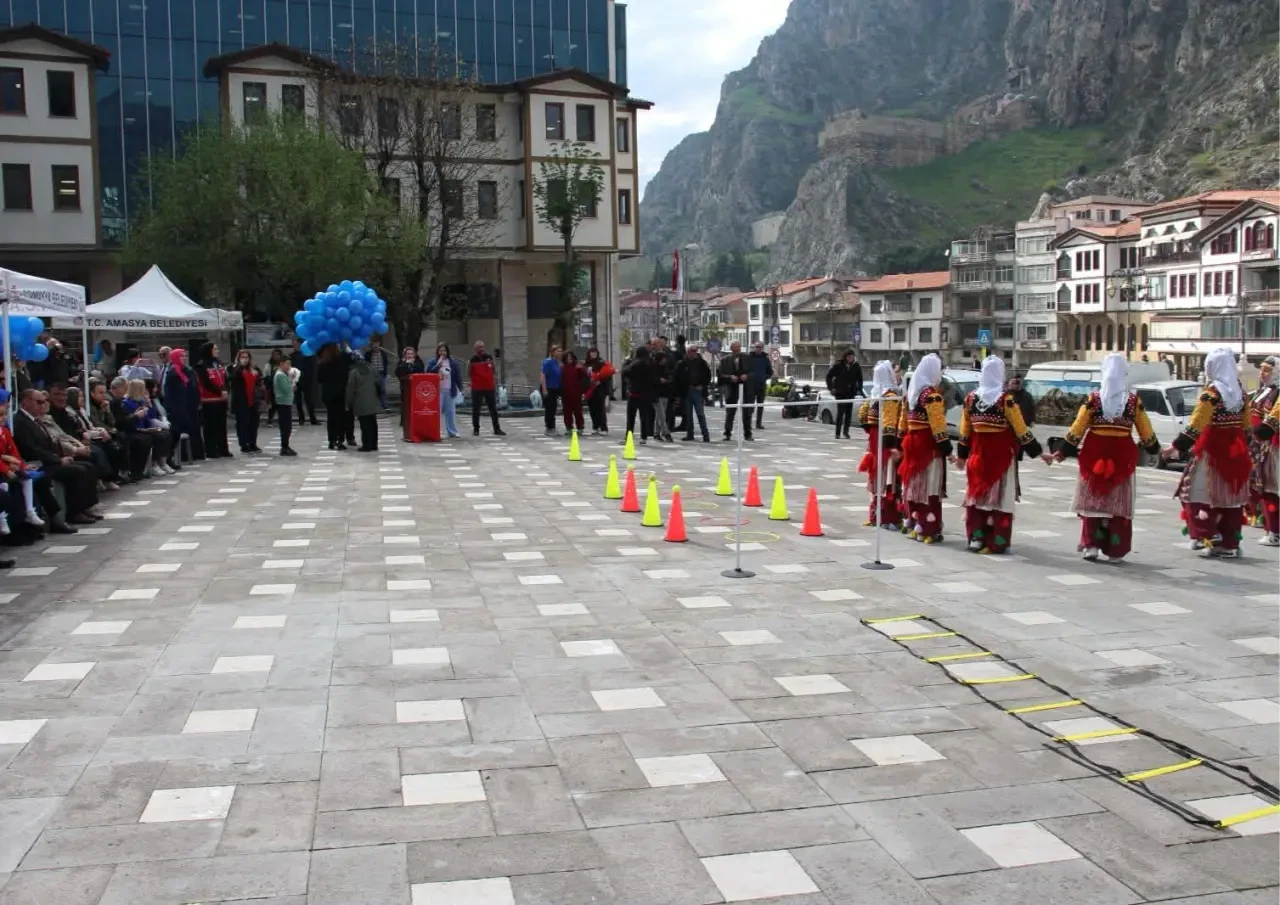 Otizm Farklılık Değil, Farkındalık Günü! 1