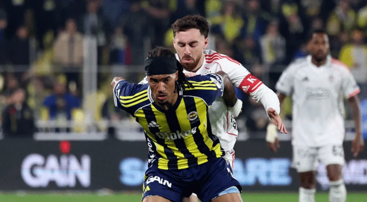 Fenerbahçe uzatmada güldü, zirveye ortak oldu 2