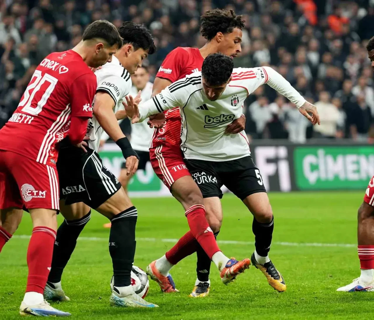 6 Gollü Maçın Kazananı Beşiktaş 1