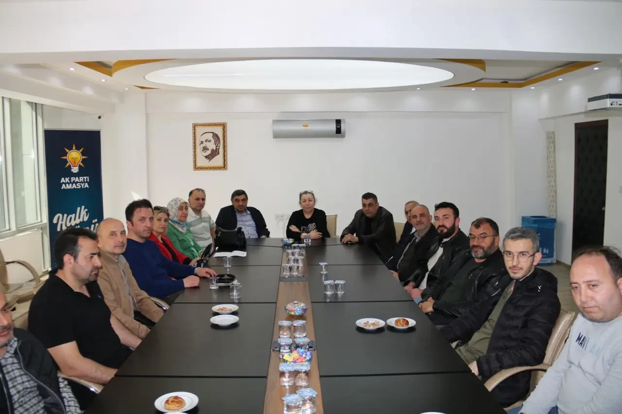 Amasya AK Parti Teşkilatı Misafirlerini Ağırladı 6