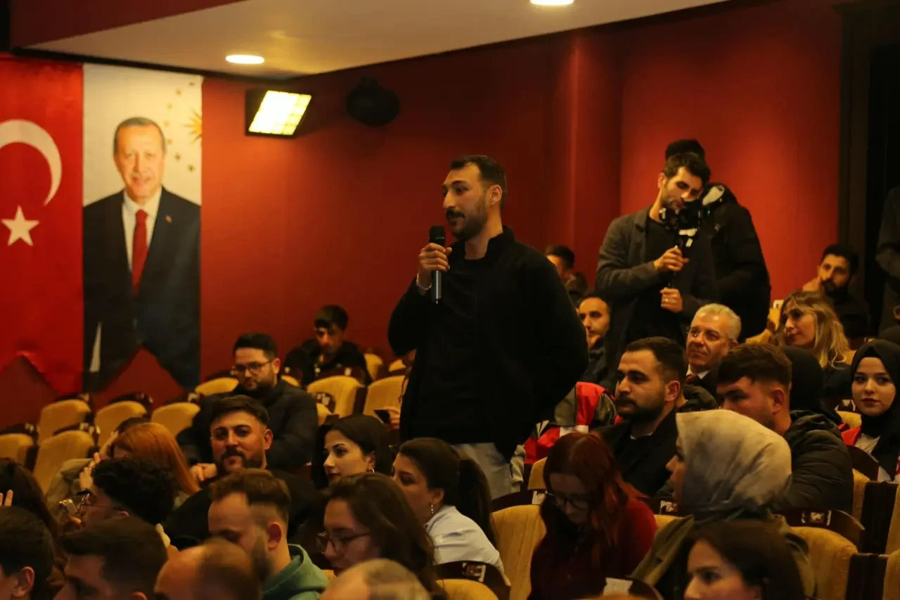 AK Parti Gençlikten Güç Aldı 5