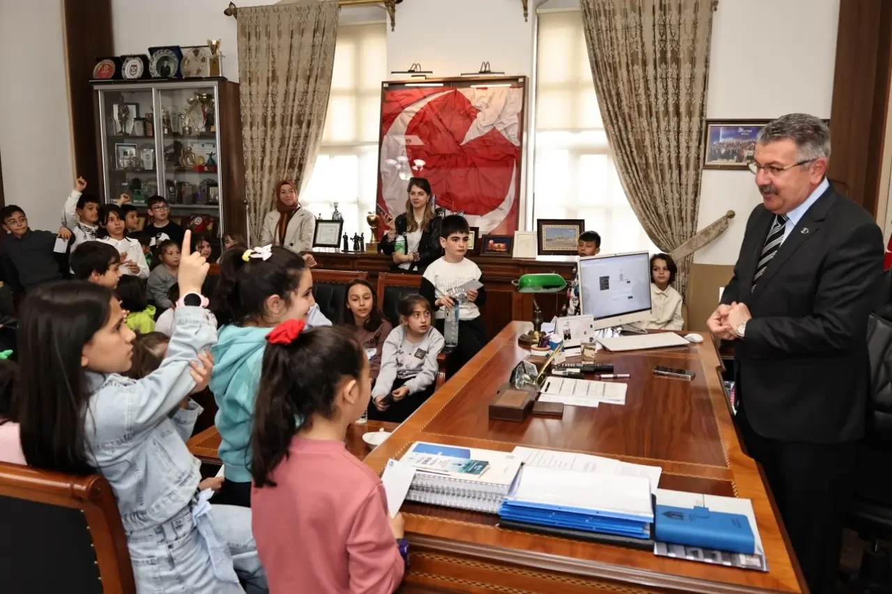 Merzifon Belediyesi’nde Çocuk Zirvesi 4