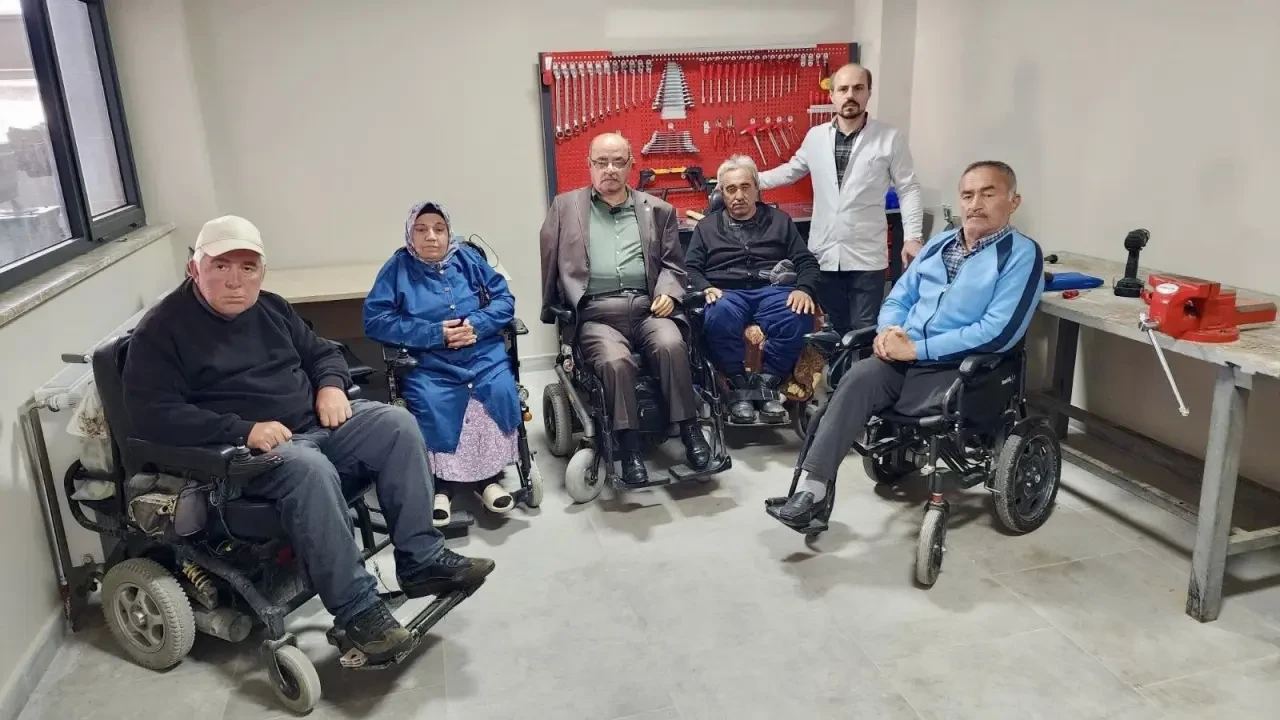 Suluova’dan Örnek Hizmet! Engellilere Ücretsiz Bakım 2