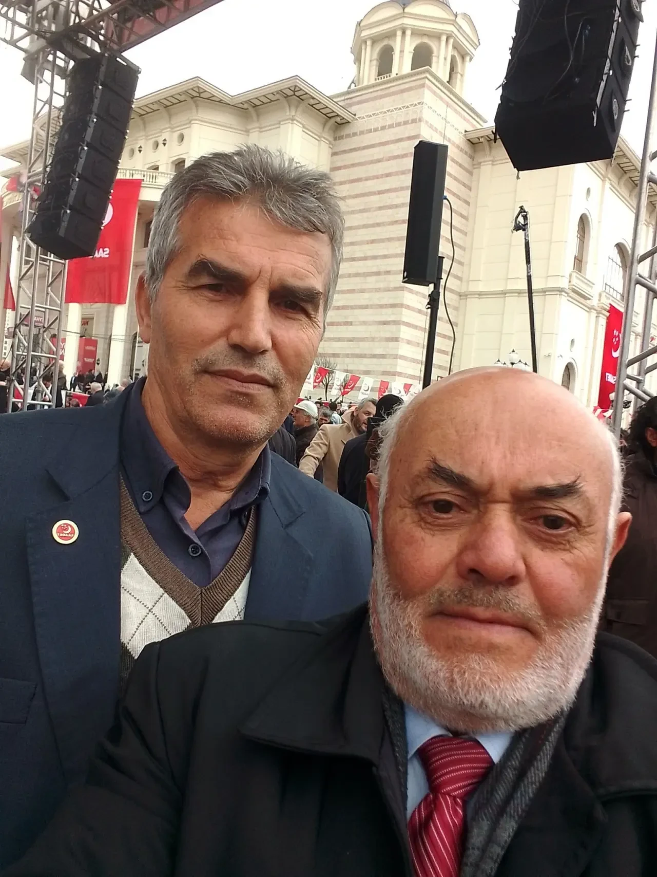 Saadet Partililer Salona Sığmadı! 2