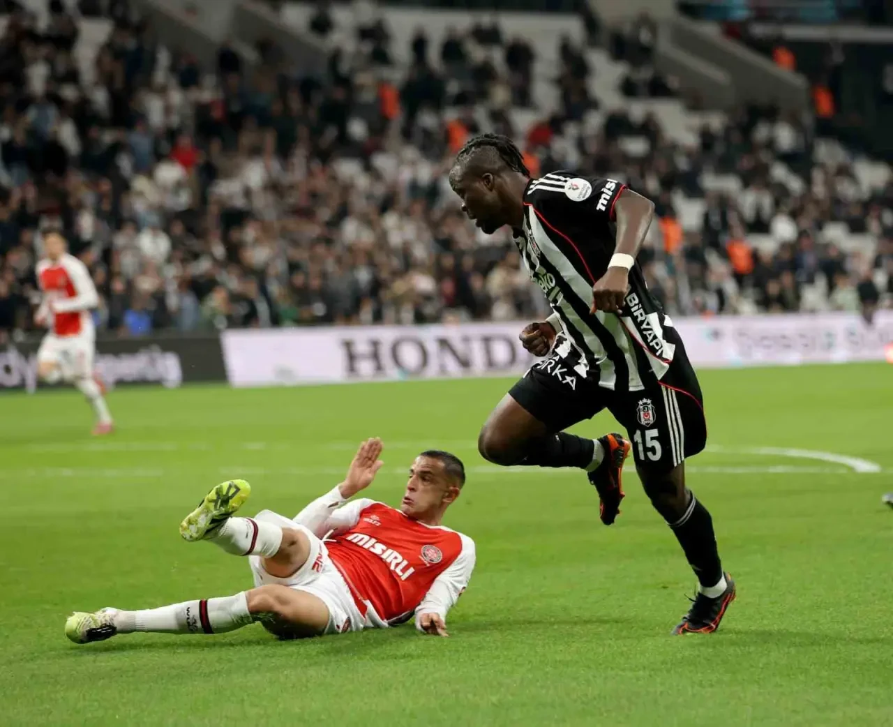 Dolmabahçe'de Sessiz Gece 2