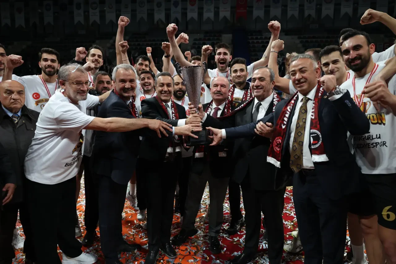 Sungurlu Tarih Yazdı: Belediyespor Efeler Ligi’nde! 3