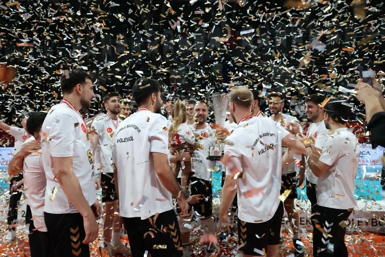 Sungurlu Tarih Yazdı: Belediyespor Efeler Ligi’nde! 5