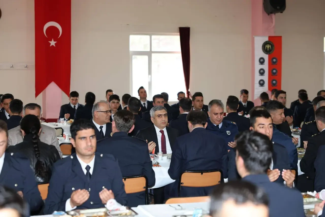 Merzifon Emniyet Teşkilatından Anlamlı Organizasyon 2