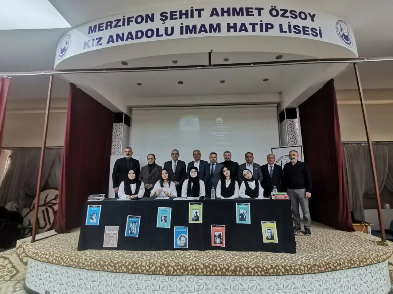 Merzifon’da Edebiyat Sahneye Çıktı 2