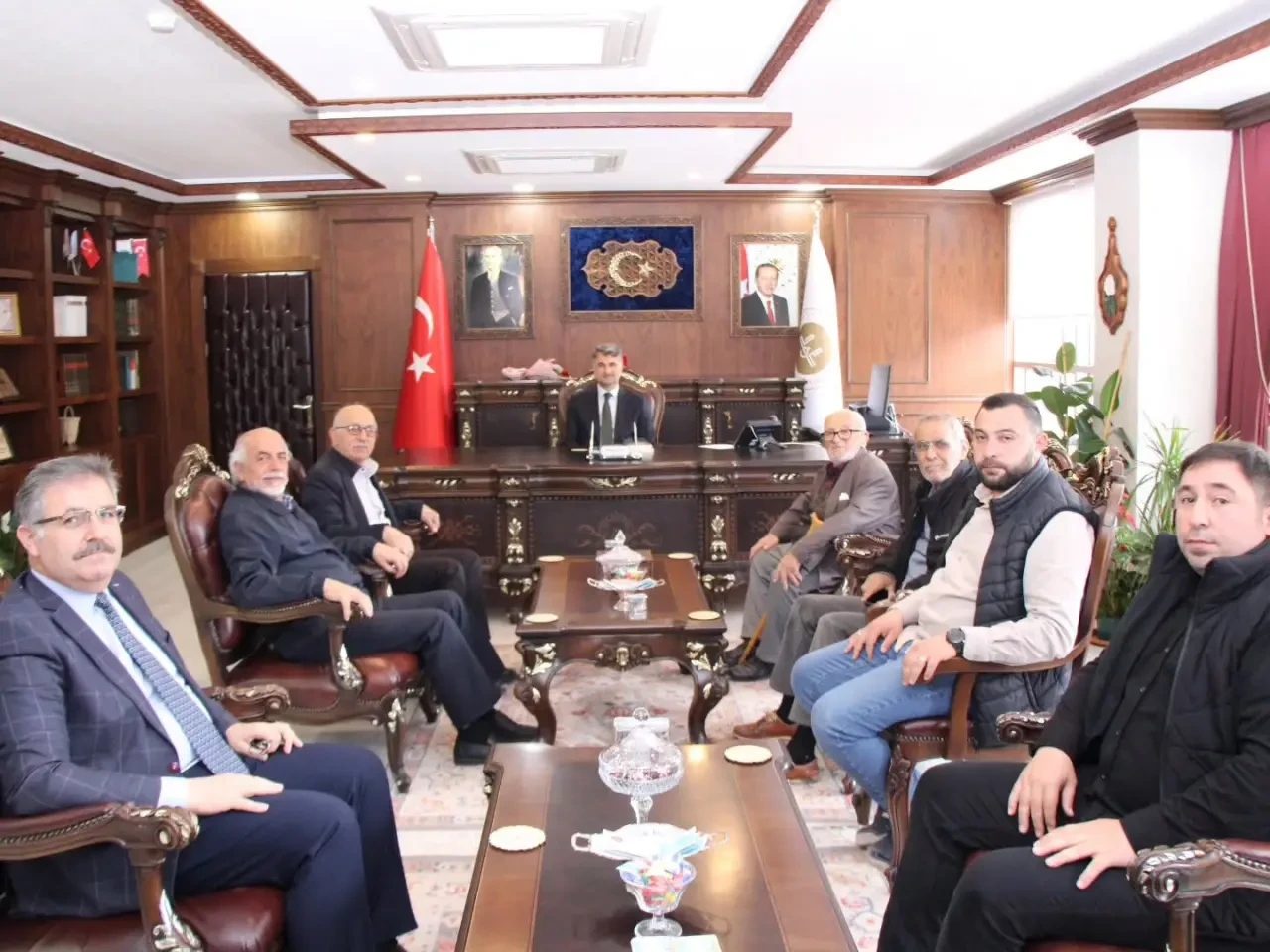 Amasya Müftüsü Yavuz Misafirlerini Ağırladı 4