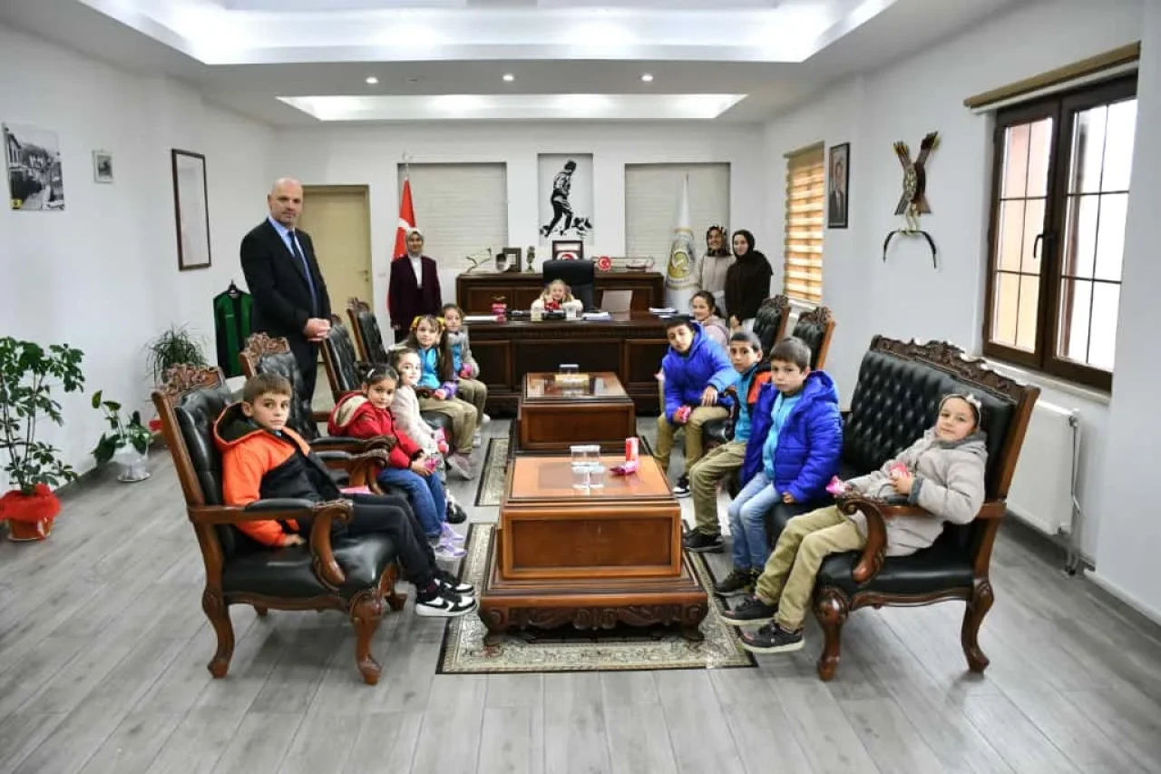 Güneş’in Minik Misafirleri