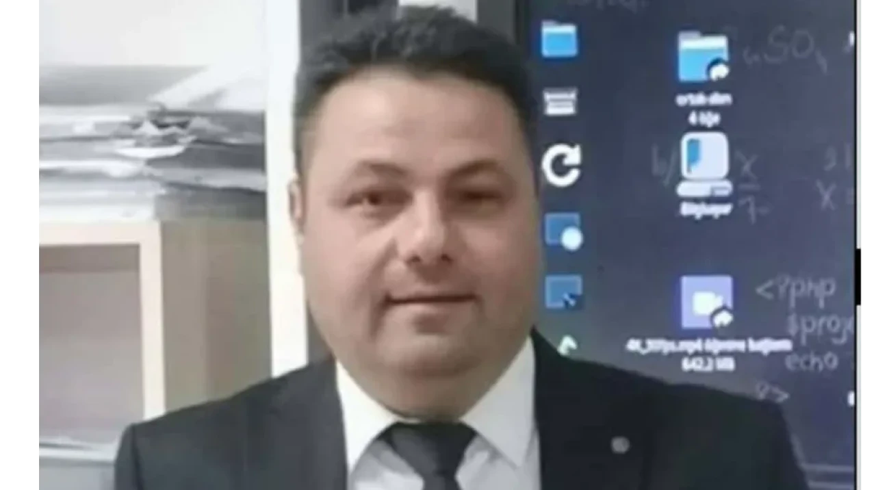 Hakan Böcekçi, Babasını Kaybetti!