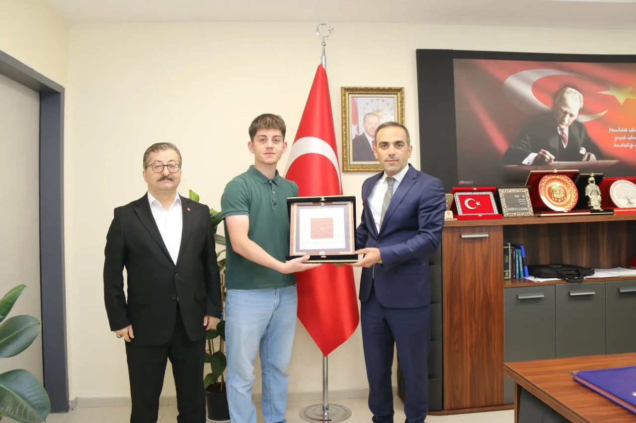 Ahilik Sancağı Amasya’da Teslim Edildi