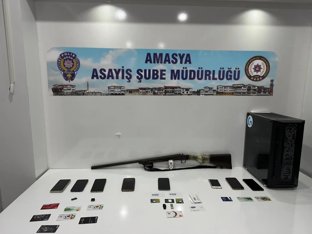 Amasya’da Şantaj ve Dolandırıcılık Çetesi Çökertildi