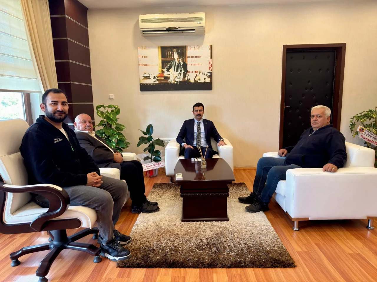 Kaymakam Arslan’a Ziyaretler Devam Ediyor