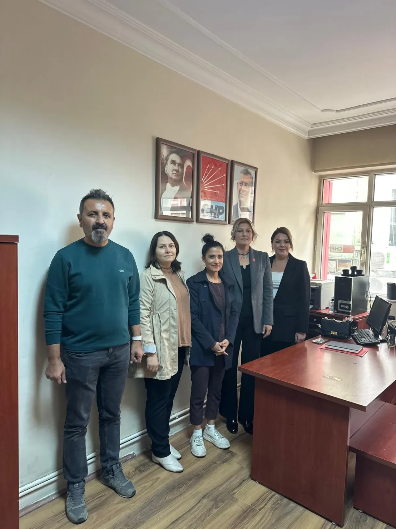 Erken Teşhis Hayat Kurtarır: CHP Kadın Kolları Sahada!