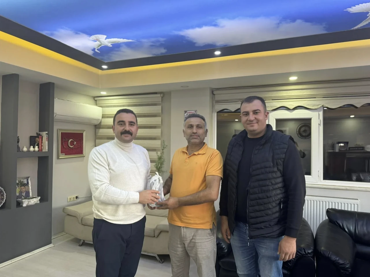 Dostluk Fidanı Suluova’da Toprakla Buluştu