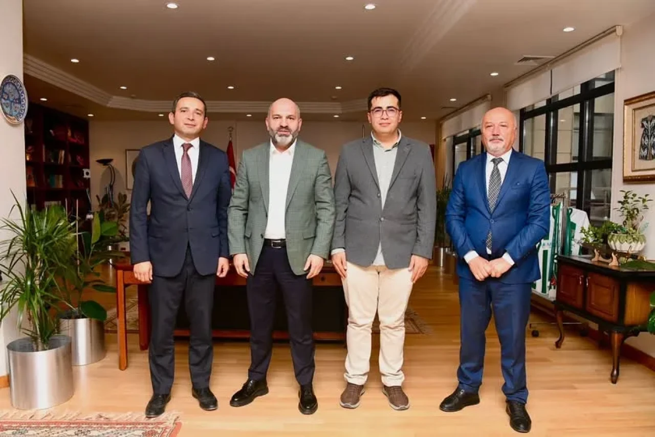 Merzifon OSB Müdürü Gürler'den Davulcu'ya ziyaret
