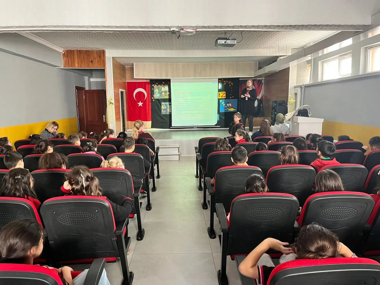 Amasya'da Öğrencilere Sağlıklı Yaşam Eğitimi